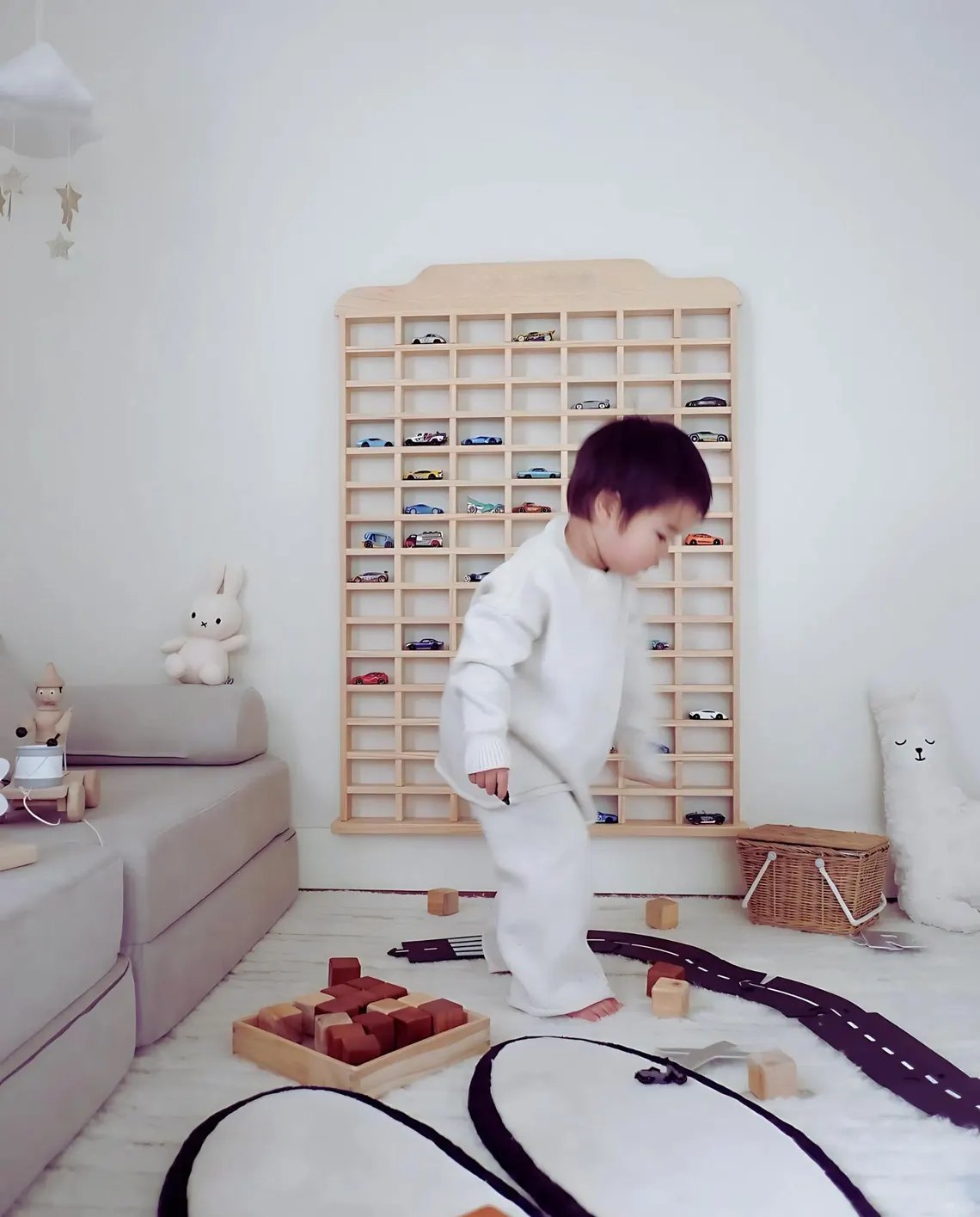 Wooden Toy Car Garage