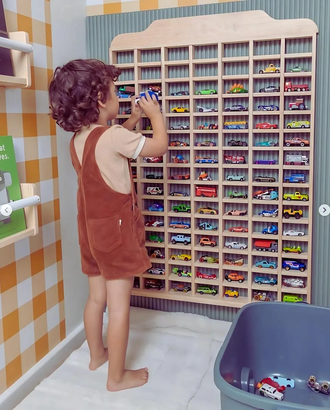 Wooden Toy Car Garage